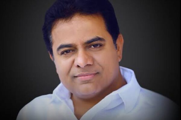 కాంగ్రెస్ తెచ్చిన కరువు – తెలంగాణ ప్రభుత్వంపై కేటీఆర్ విమర్శ