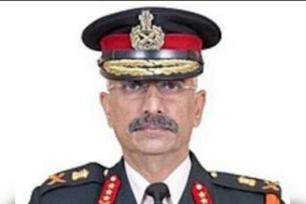 ‘యుద్ధం బాలీవుడ్ సినిమా కాదు’