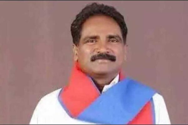 యూరియా సరఫరాలో కేంద్రం నిర్లక్ష్యం – జాన్ వెస్లీ విమర్శ