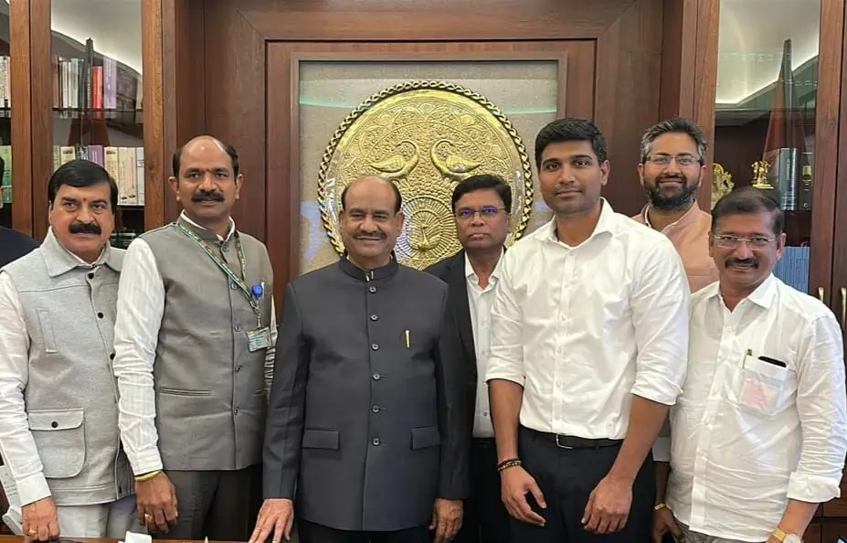 కలిశెట్టి రాక్స్… స్పీకర్ టాక్స్ – ఎంపీ అప్పలనాయుడుని ప్రశంసించిన ఓం బిర్లా