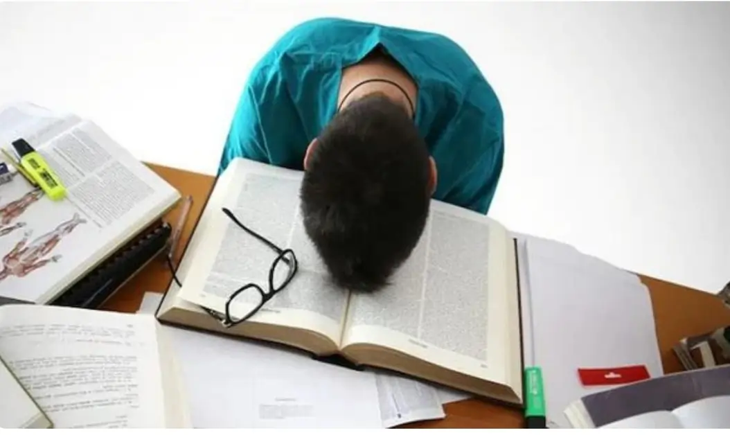 పిల్లలా? రోగులా? – ర్యాంకుల రోత… తెలివికి పాతర